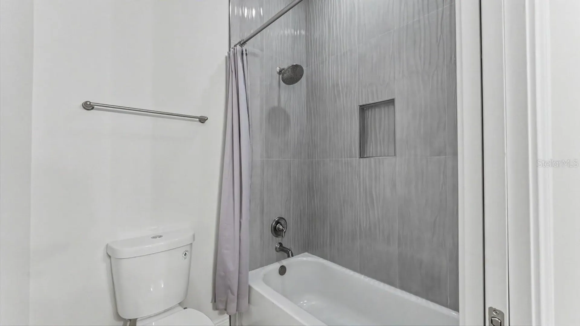 5701 Crestview Drive Lady Lake FL 32159