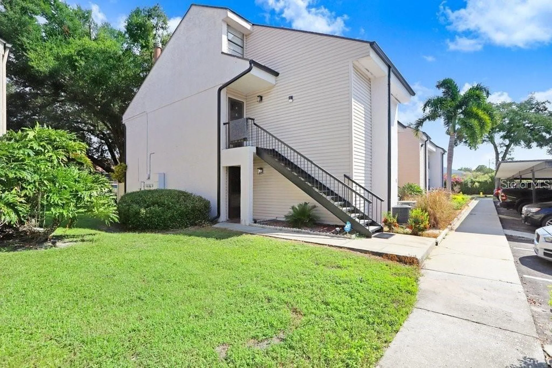 4833 Puritan Circle Tampa FL 33617