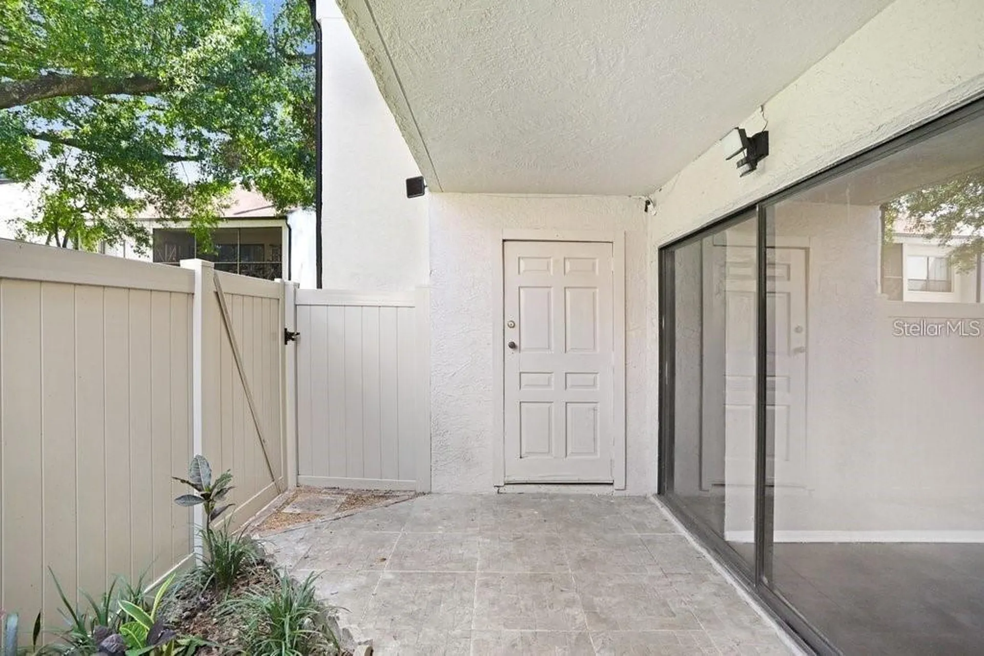 4833 Puritan Circle Tampa FL 33617