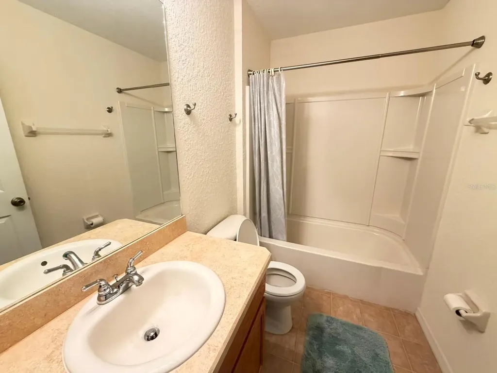 4921 NE 123rd Lane Oxford FL 34484