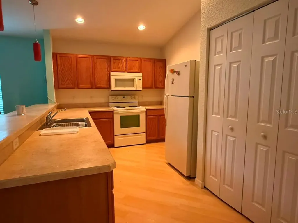 4921 NE 123rd Lane Oxford FL 34484