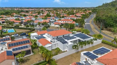 530 Camino De Guillarte Dorado PR 00646