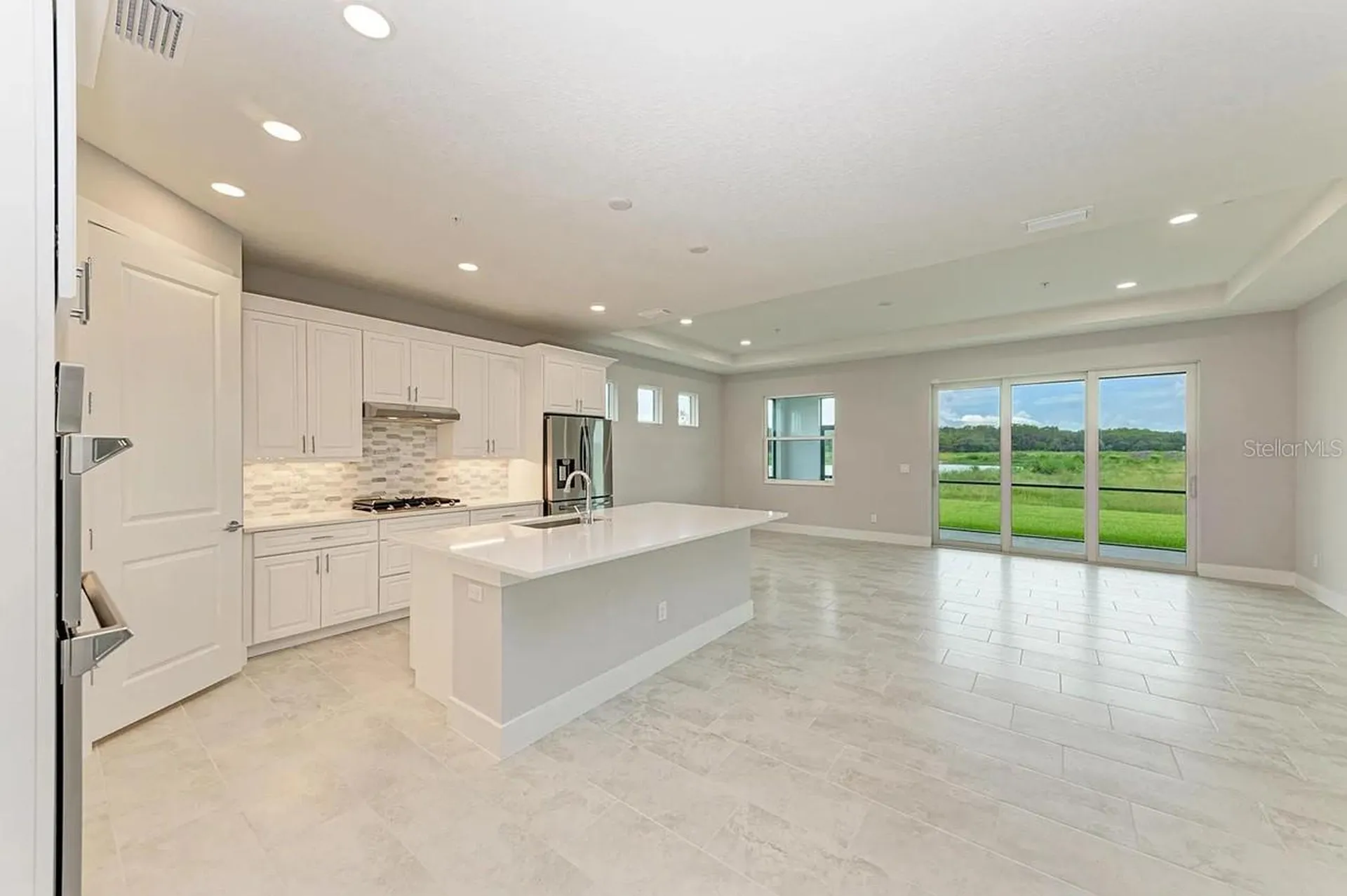 10016 Rembrandt Way Bradenton FL 34212