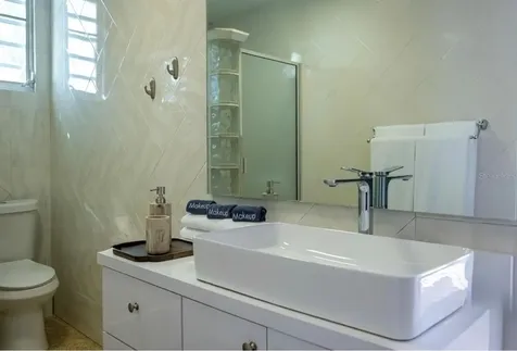 1375 Marginal Villamar Carolina PR 00979