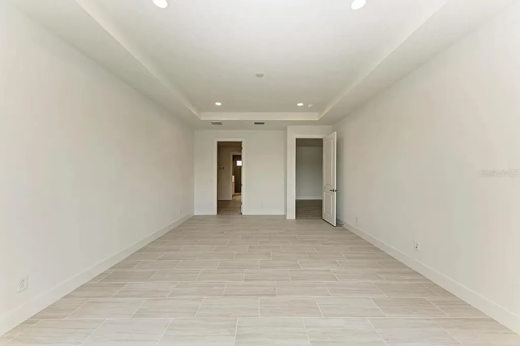 10016 Rembrandt Way Bradenton FL 34201