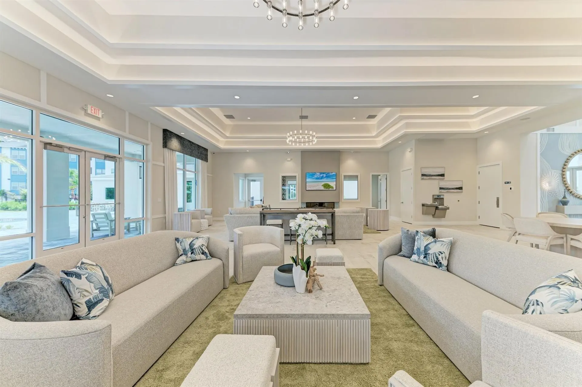 10016 Rembrandt Way Bradenton FL 34201