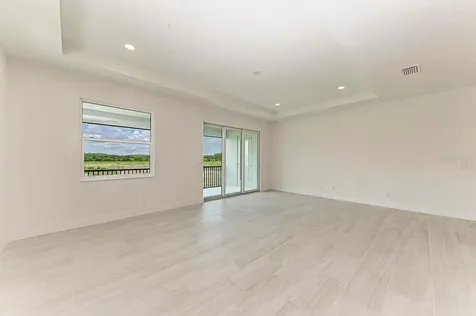 10016 Rembrandt Way Bradenton FL 34201