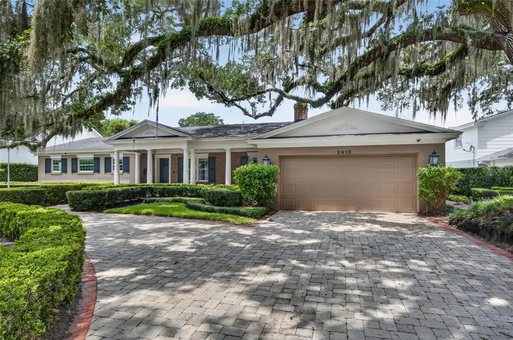 2410 Lake Shore Drive Orlando FL 32803