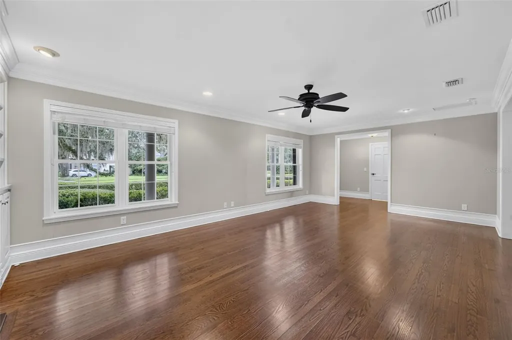2410 Lake Shore Drive Orlando FL 32803