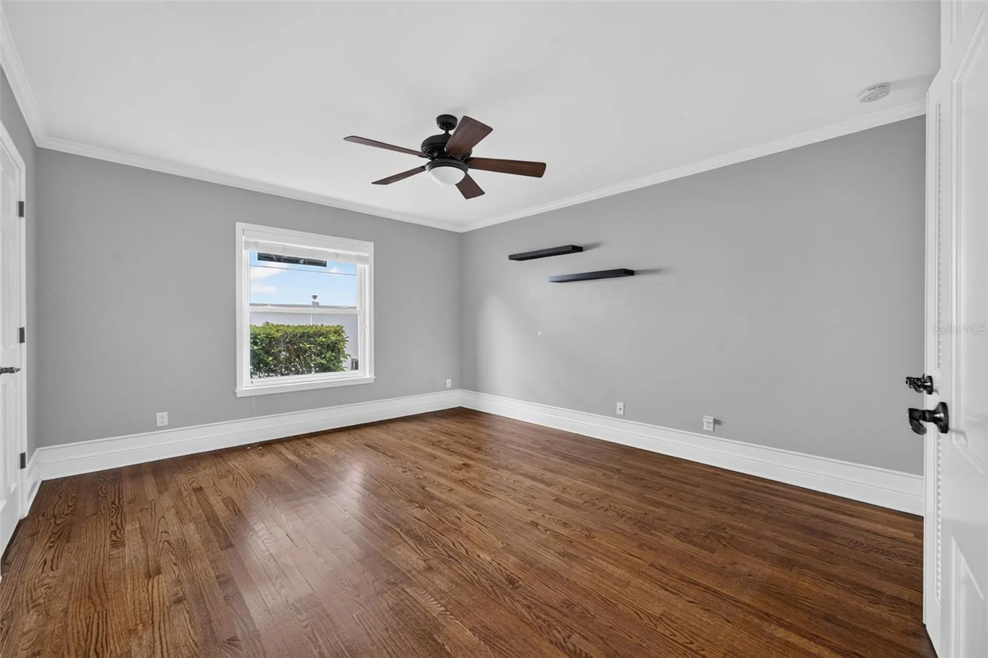 2410 Lake Shore Drive Orlando FL 32803