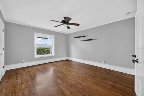 2410 Lake Shore Drive Orlando FL 32803