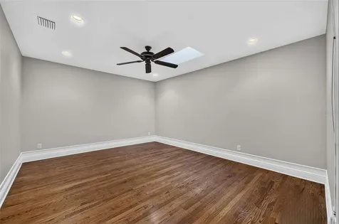 2410 Lake Shore Drive Orlando FL 32803