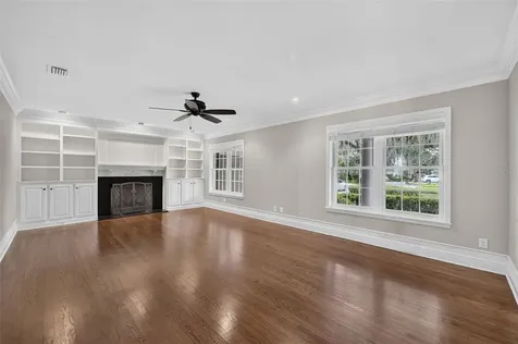 2410 Lake Shore Drive Orlando FL 32803