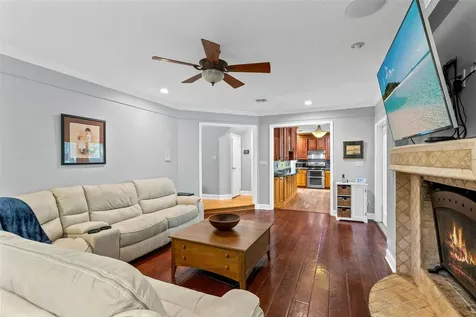 120 W Greentree Lane Lake Mary FL 32746