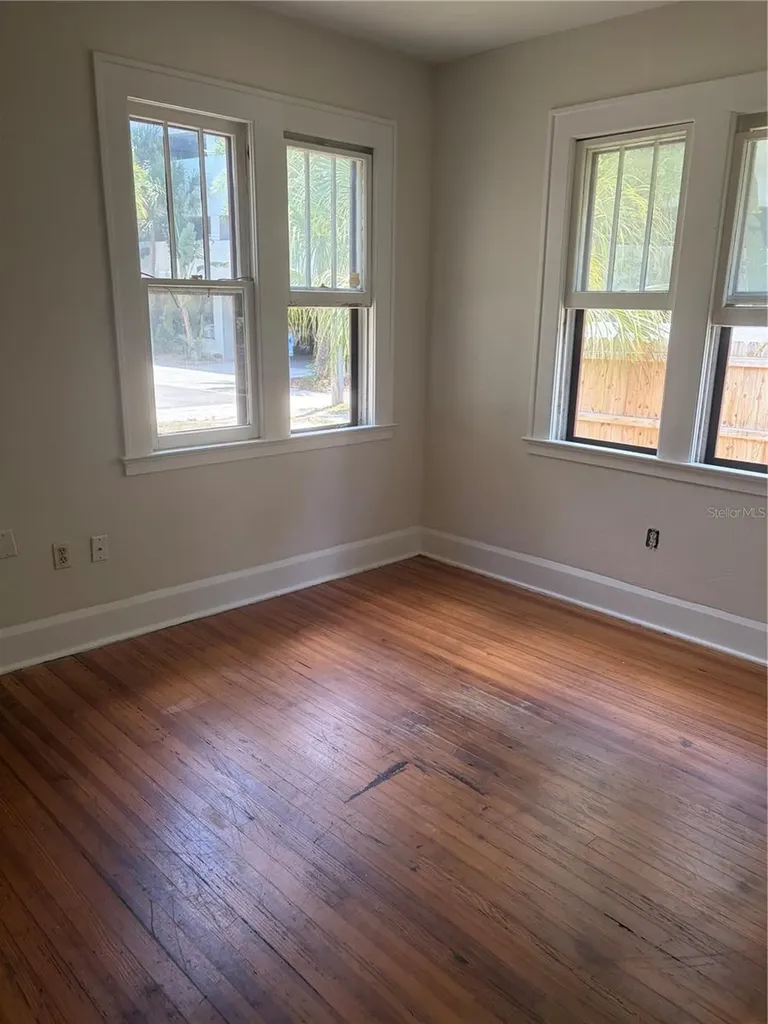 1555 7th Street Sarasota FL 34236