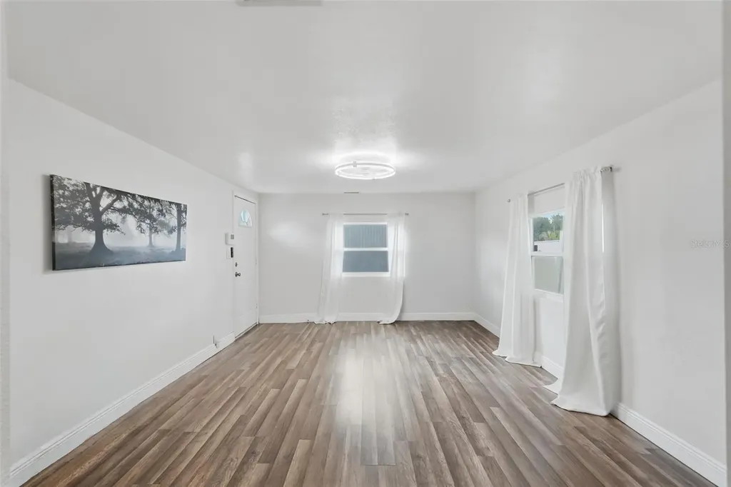 4978 71st Street N St Petersburg FL 33709