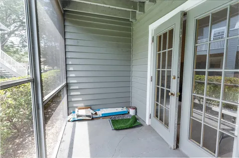 11942 Skylake Place Tampa FL 33617