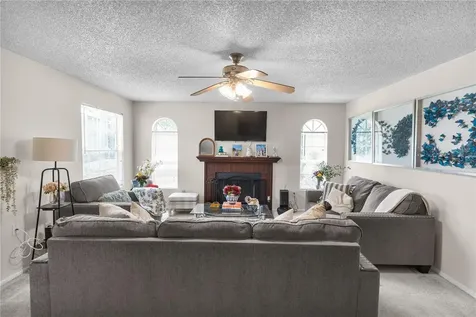 11942 Skylake Place Tampa FL 33617