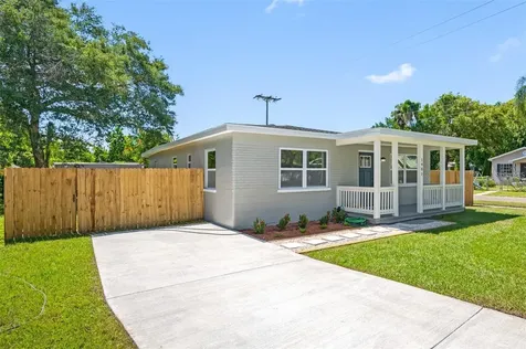 1901 E New Orleans Avenue Tampa FL 33610