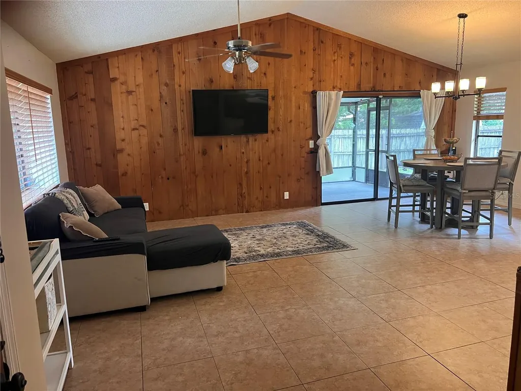 2919 Nicholas Road Fort Pierce FL 34982