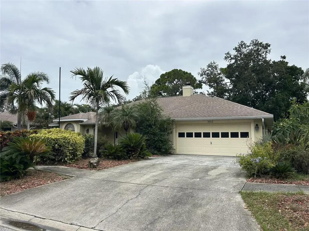 1612 Gulf Beach Boulevard Tarpon Springs FL 34689