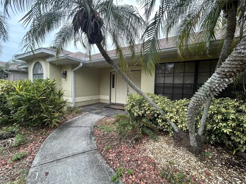 1612 Gulf Beach Boulevard Tarpon Springs FL 34689
