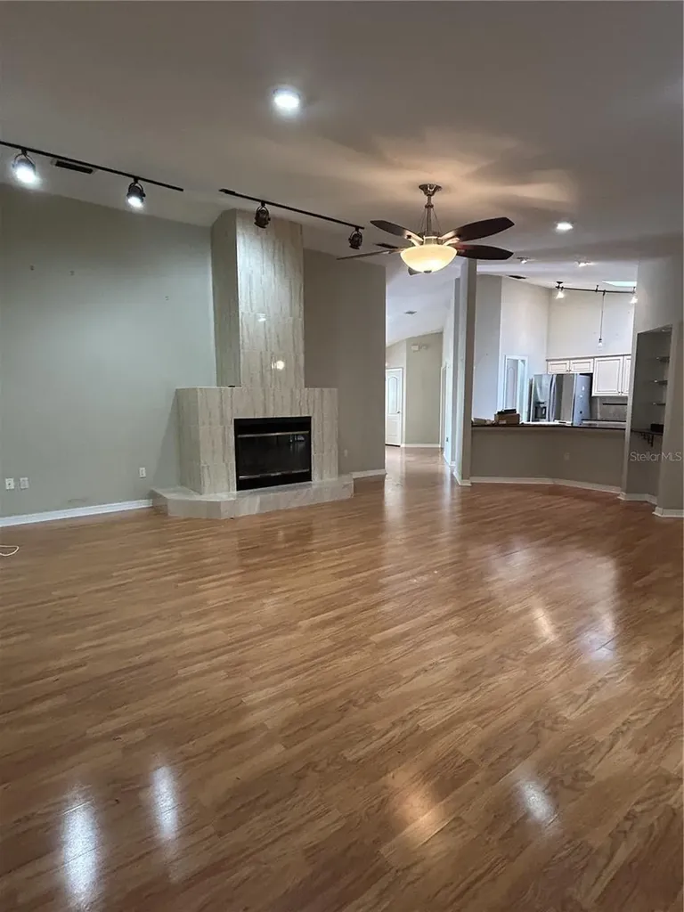 1612 Gulf Beach Boulevard Tarpon Springs FL 34689