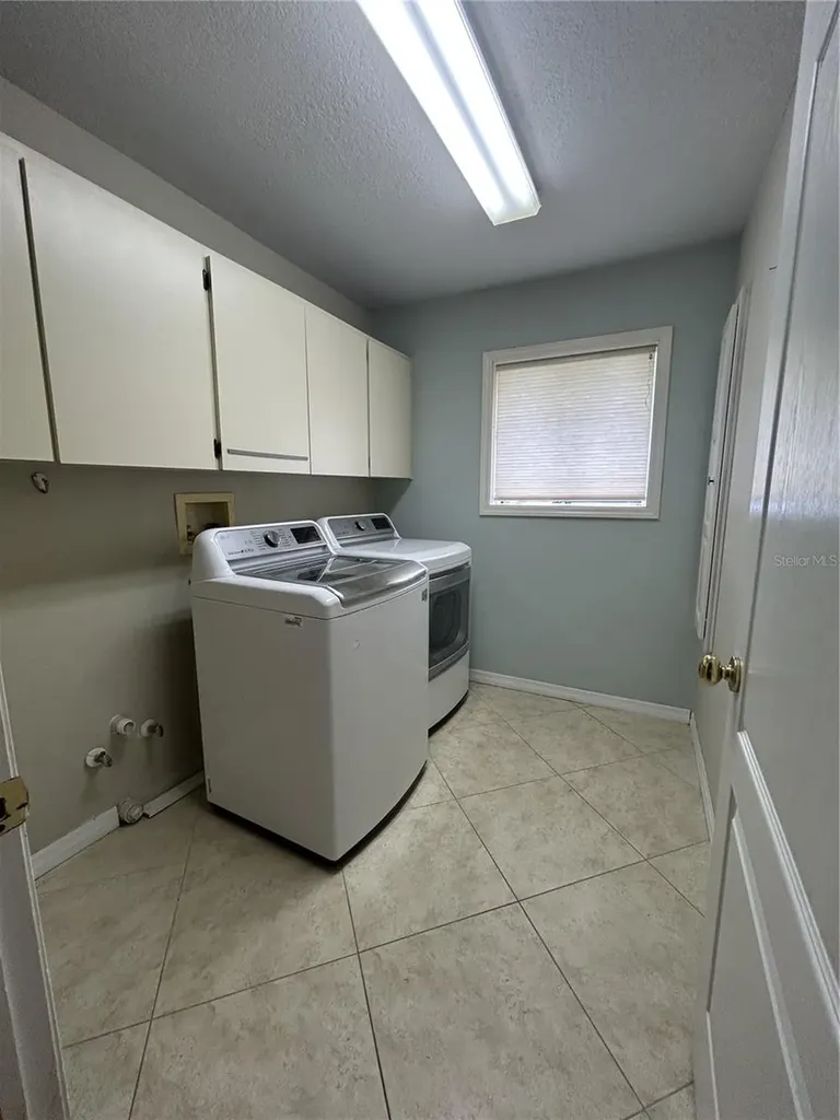 1612 Gulf Beach Boulevard Tarpon Springs FL 34689