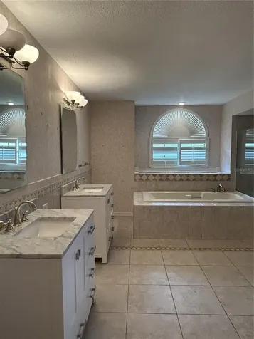 1612 Gulf Beach Boulevard Tarpon Springs FL 34689