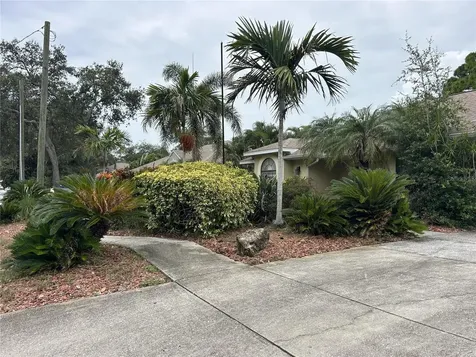 1612 Gulf Beach Boulevard Tarpon Springs FL 34689