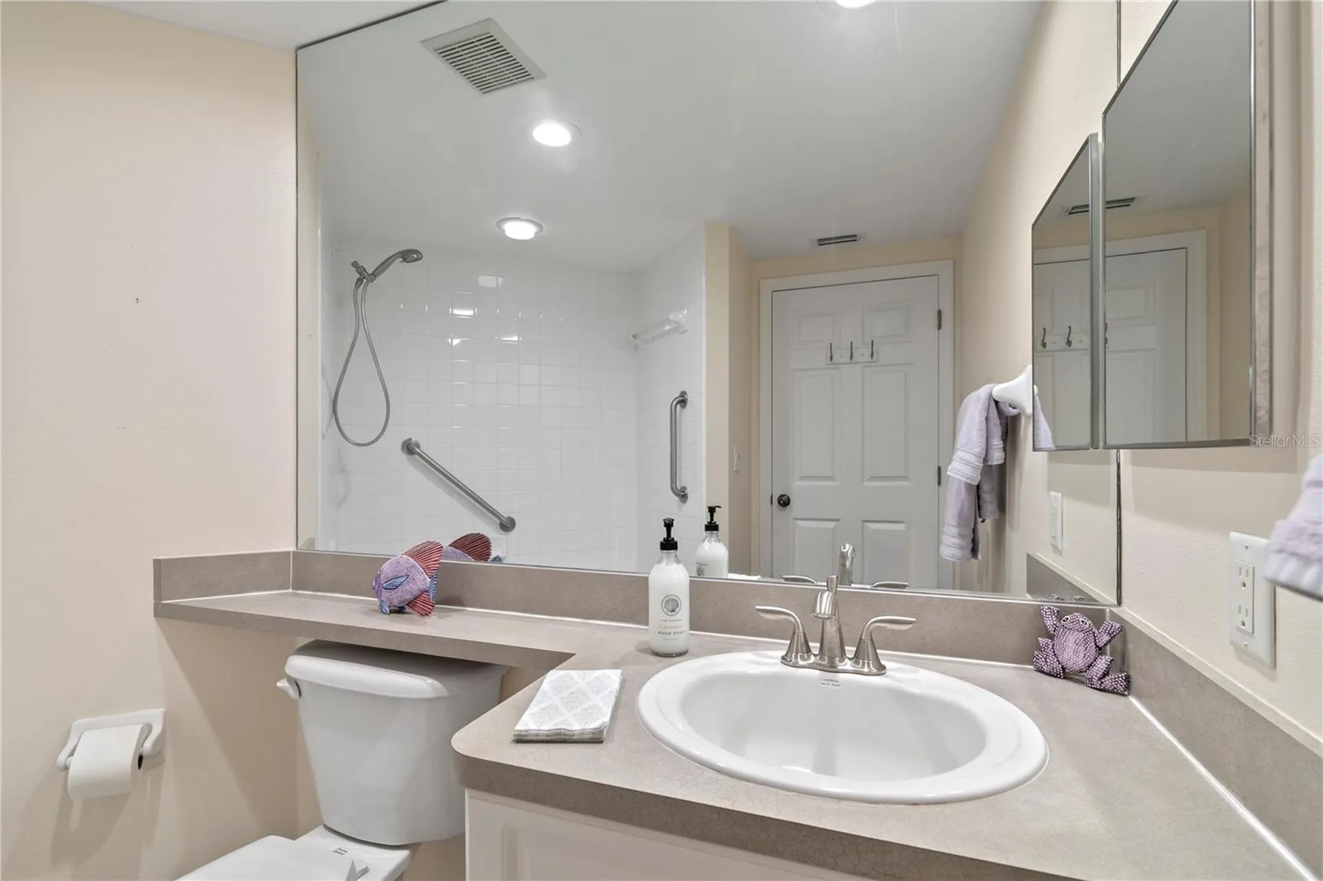 1200 Country Club Drive Largo FL 33771