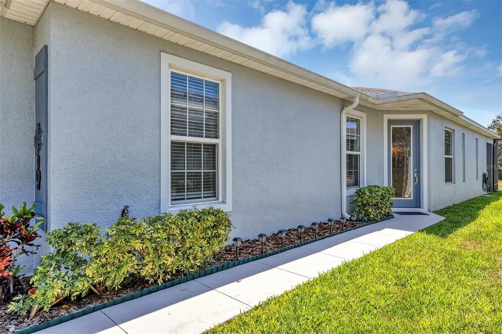 27018 White Plains Way Leesburg FL 34748