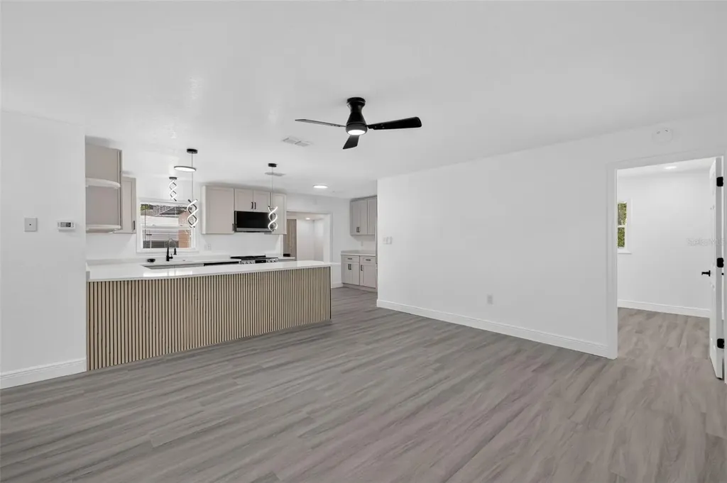 708 Cindy Avenue Fruitland Park FL 34731