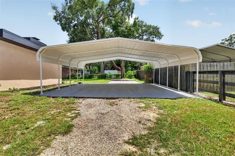 708 Cindy Avenue Fruitland Park FL 34731