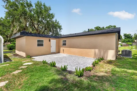 708 Cindy Avenue Fruitland Park FL 34731