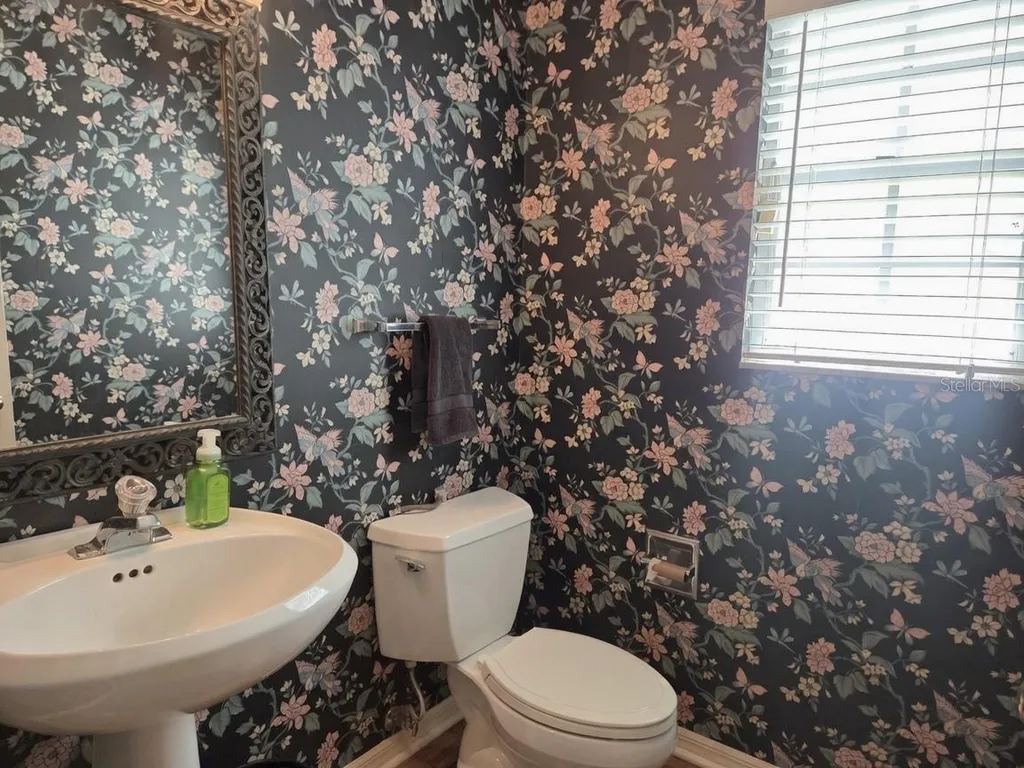 215 48th Street NW Bradenton FL 34209