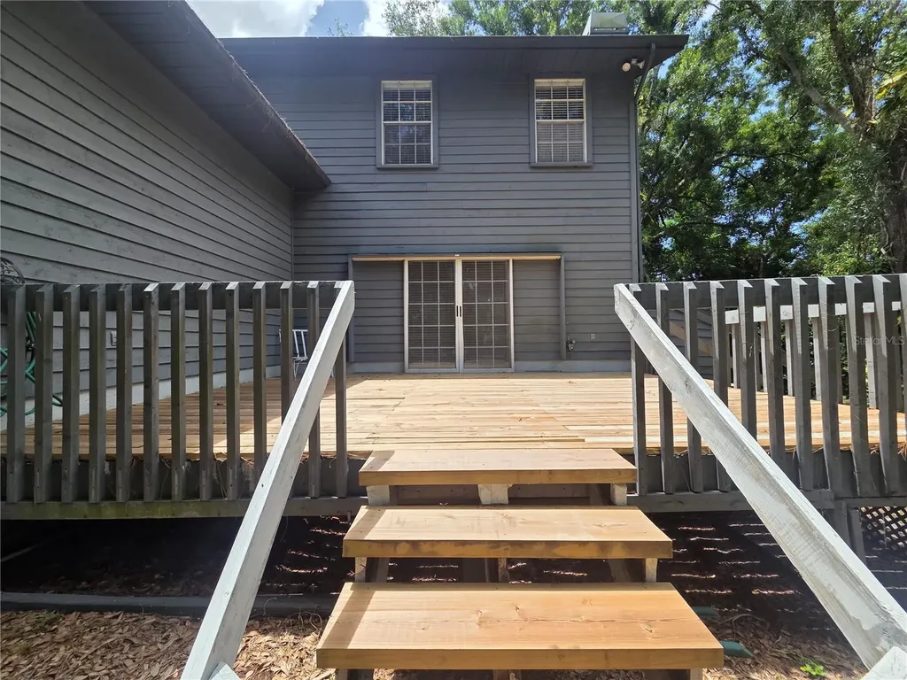 215 48th Street NW Bradenton FL 34209