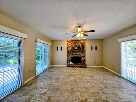 215 48th Street NW Bradenton FL 34209