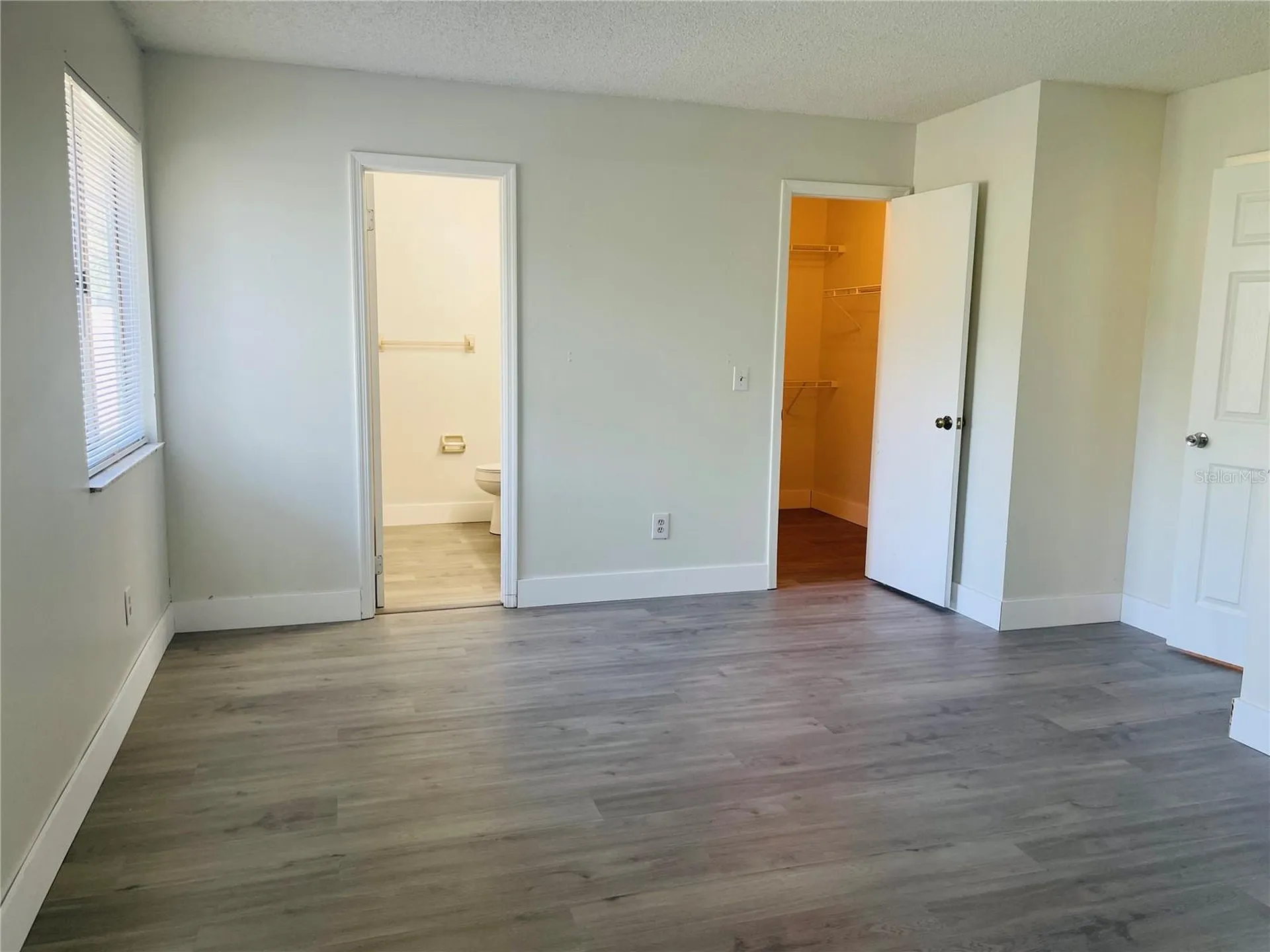 6914 Thousand Oaks Road Orlando FL 32818