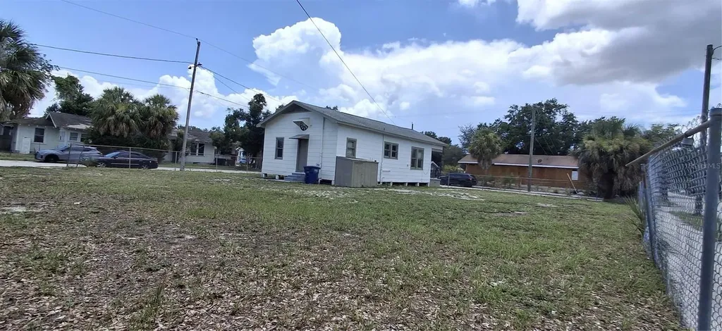3009 N 13th Street Tampa FL 33605