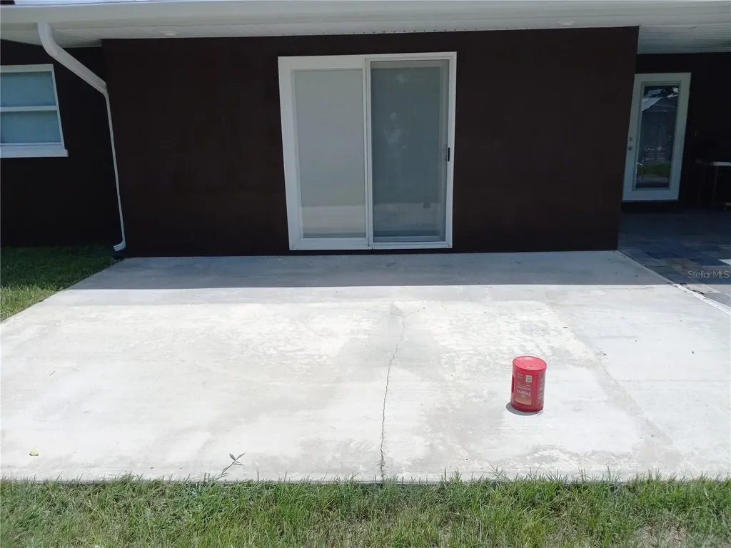 240 Regina Drive S Largo FL 33770