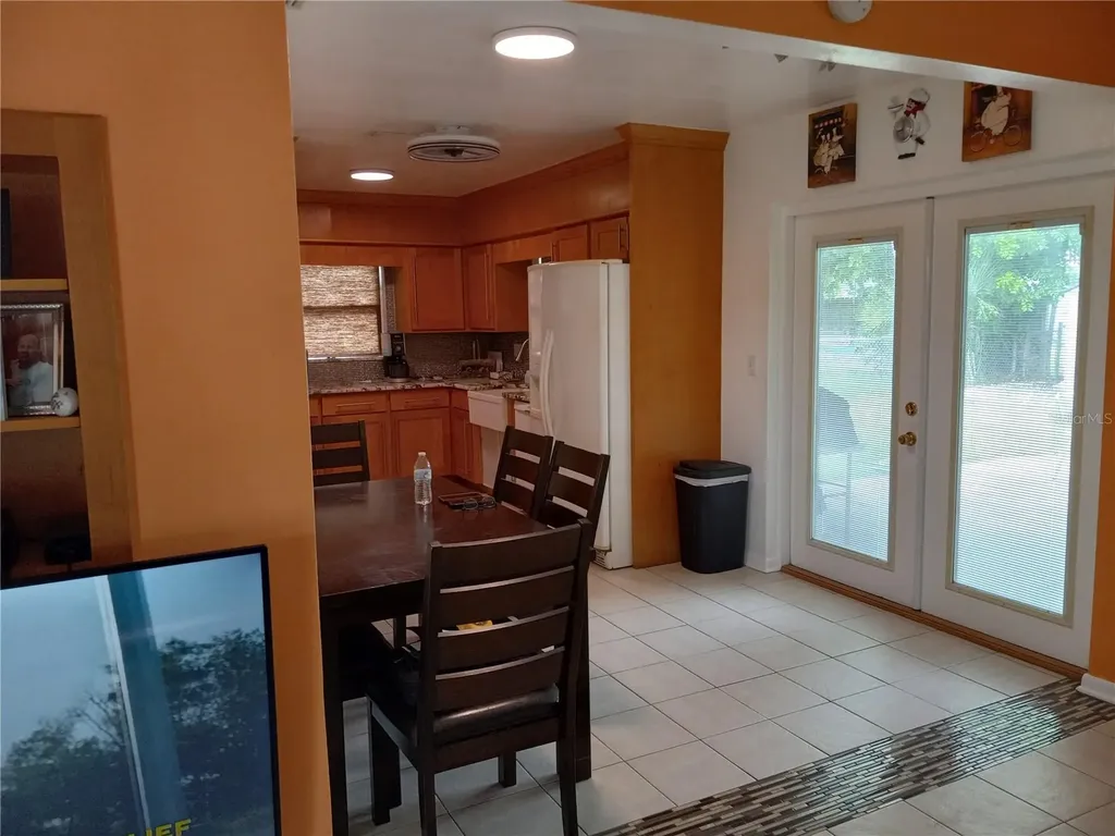 240 Regina Drive S Largo FL 33770