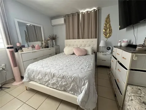 Urb. Arboleda Calle Corozo Humacao PR 00791