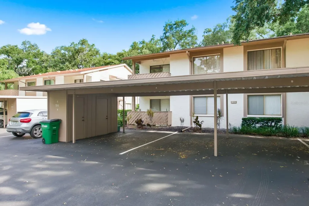 511 Mistletoe Court Safety Harbor FL 34695