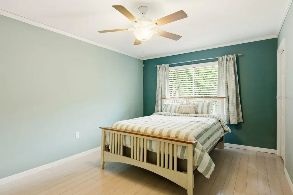 511 Mistletoe Court Safety Harbor FL 34695