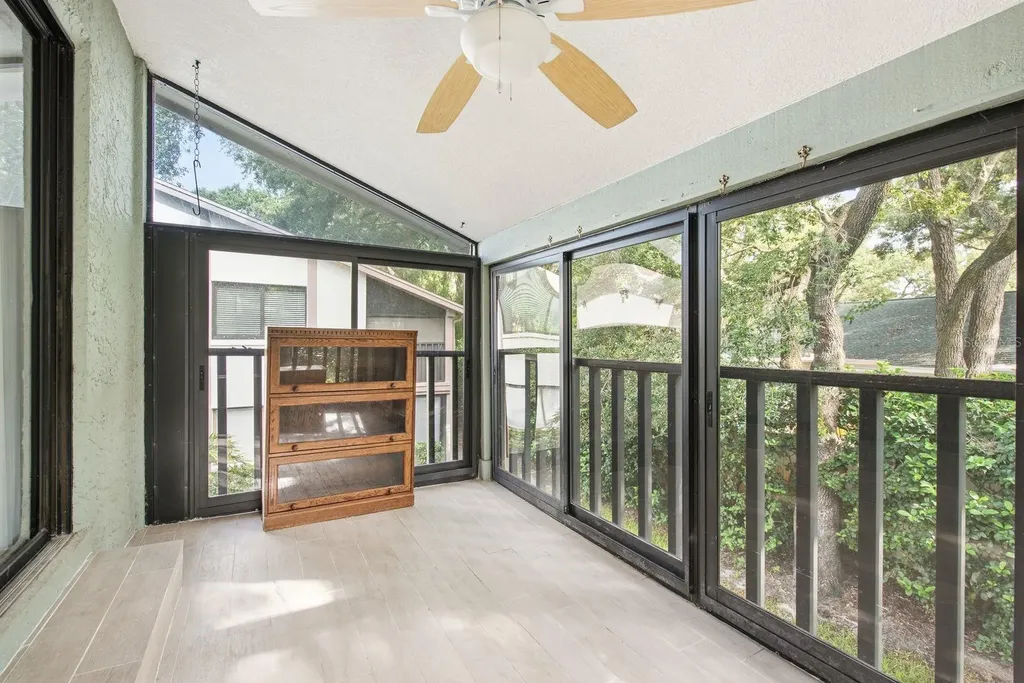 511 Mistletoe Court Safety Harbor FL 34695