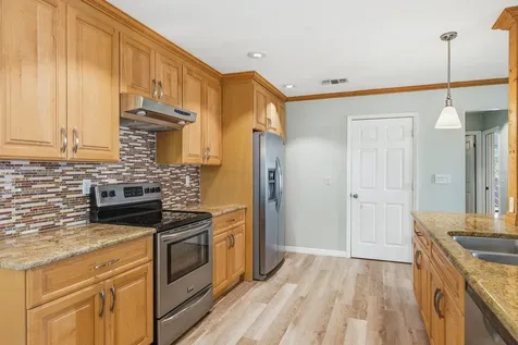 511 Mistletoe Court Safety Harbor FL 34695