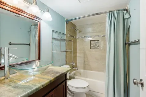 511 Mistletoe Court Safety Harbor FL 34695