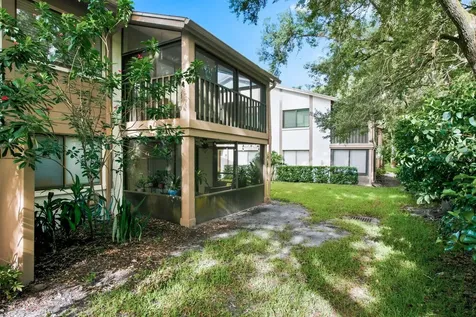 511 Mistletoe Court Safety Harbor FL 34695