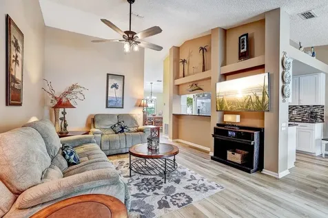 2828 Woodrose Court Holiday FL 34691